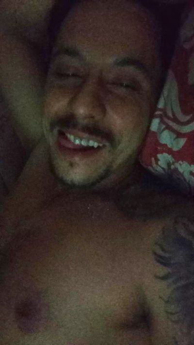 Watch  Felipehot7 live on Cam4