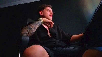 FelixStark live cam on Cam4