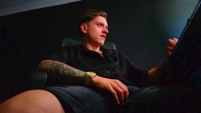 FelixStark live cam on Cam4