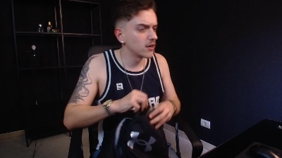 FelixStark live cam on Cam4