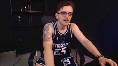 FelixStark live cam on Cam4