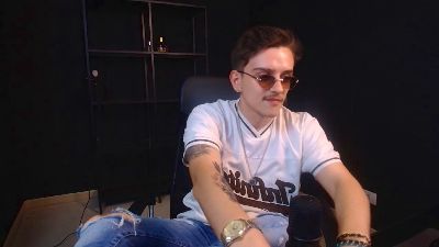 FelixStark live cam on Cam4