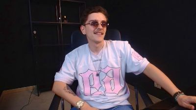 FelixStark live cam on Cam4