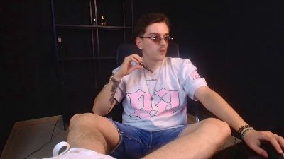FelixStark live cam on Cam4