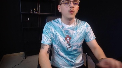 FelixStark live cam on Cam4