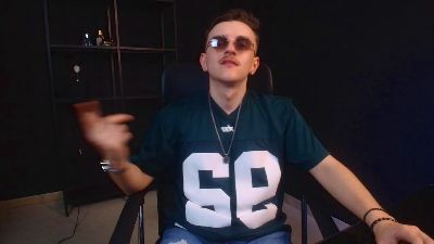 FelixStark live cam on Cam4