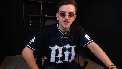 FelixStark live cam on Cam4