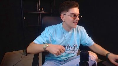 FelixStark live cam on Cam4