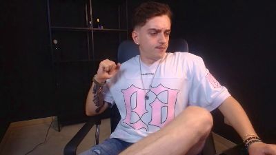 FelixStark live cam on Cam4
