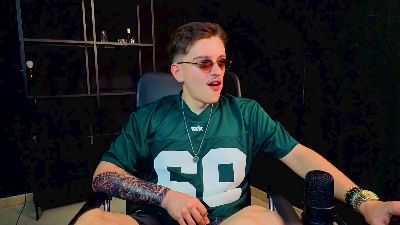 FelixStark live cam on Cam4