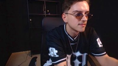 FelixStark live cam on Cam4
