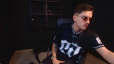 FelixStark live cam on Cam4