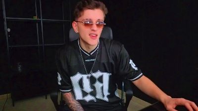 FelixStark live cam on Cam4
