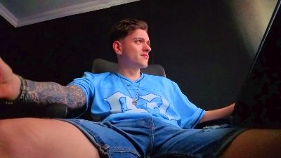 FelixStark live cam on Cam4