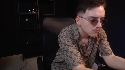 FelixStark live cam on Cam4
