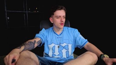 FelixStark live cam on Cam4