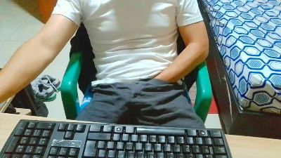 Felixco1987 live cam on Cam4