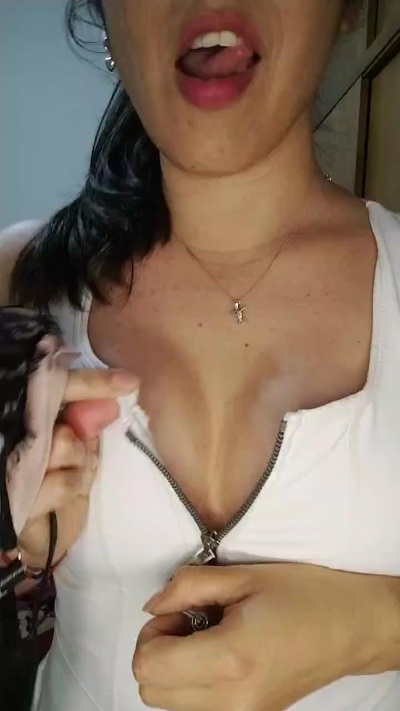 Femme_dom666 live cam on Cam4