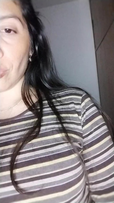 Femme_dom666 live cam on Cam4