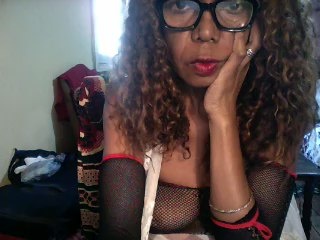 Femmelapine live cam on Cam4