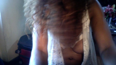 Femmelapine live cam on Cam4