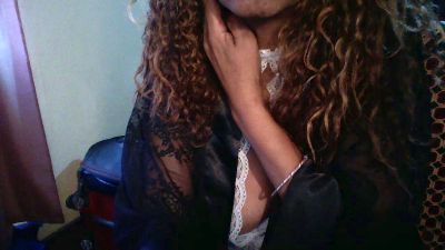 Femmelapine live cam on Cam4