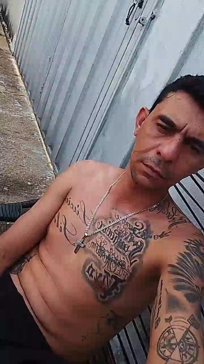 Ferndo2026 live cam on Cam4
