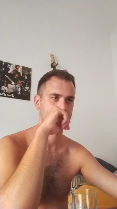 FetishSlave92 live cam on Cam4