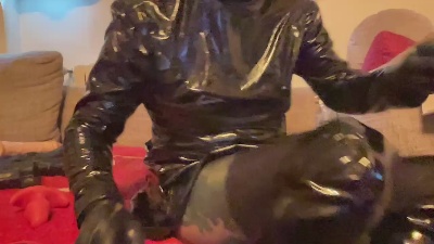 FetishboyNRW live cam on Cam4