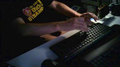 Ficker8419 live cam on Cam4