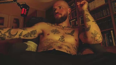 FindomJason live cam on Cam4
