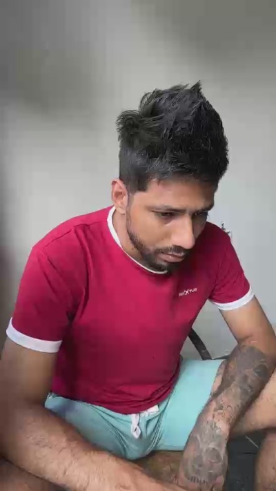 Findom_666 live cam on Cam4