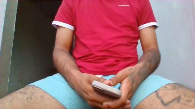 Findom_666 live cam on Cam4
