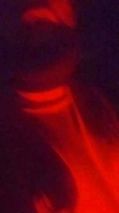 Fingerbomb69 live cam on Cam4