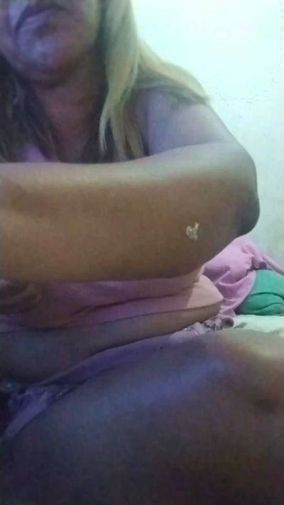 Fiorela_27hot live cam on Cam4