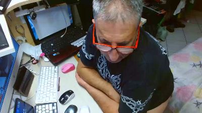 Firenze185 live cam on Cam4