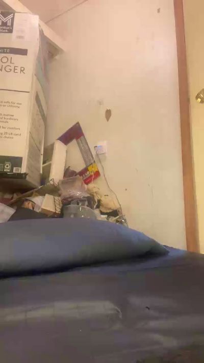 Firsttime_freak live cam on Cam4