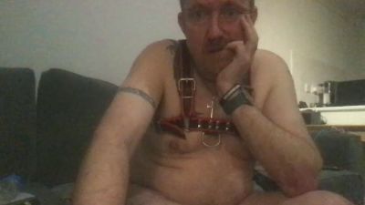 FistFella live cam on Cam4