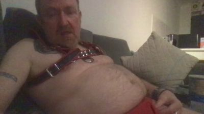 FistFella live cam on Cam4