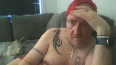 FistFella live cam on Cam4