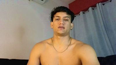 FitBoy_Cris live cam on Cam4