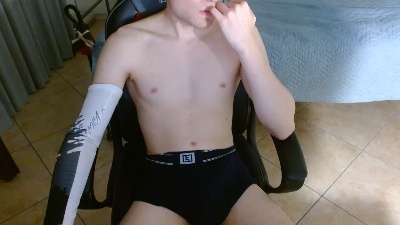 FitBoywow live cam on Cam4