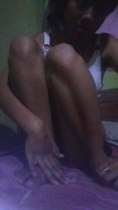 Fitia05 live cam on Cam4