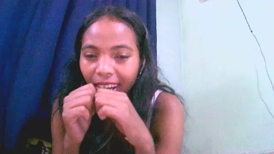 Fitiavana8 live cam on Cam4