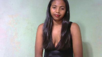 Fitiavana8 live cam on Cam4