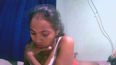 Fitiavana8 live cam on Cam4