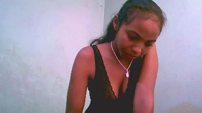 Fitiavana8 live cam on Cam4