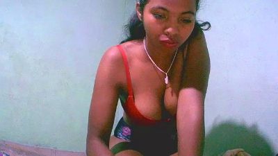 Fitiavana8 live cam on Cam4