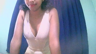 Fitiavana8 live cam on Cam4