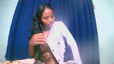Fitiavana8 live cam on Cam4